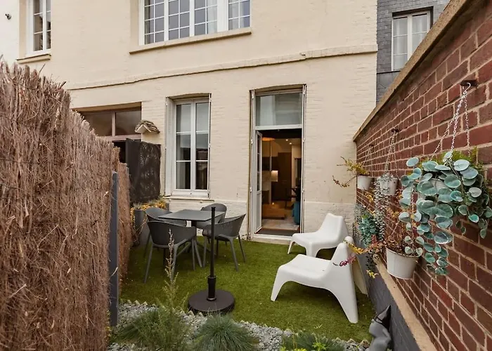 Le First, Centre Terrasse Et Parking Apartamento